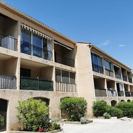 Apartment Cosy Duplex For 4 In Giens With Parking