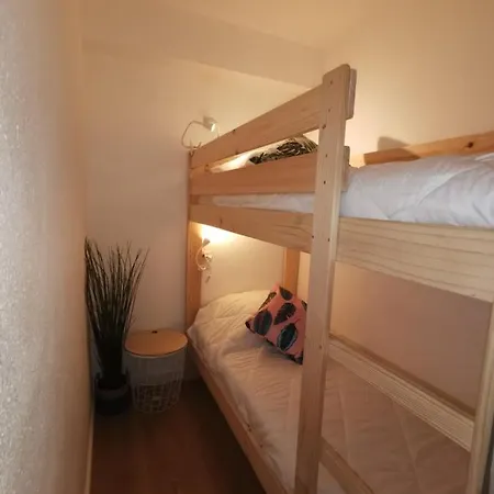Cosy Duplex For 4 In Giens With Parking *